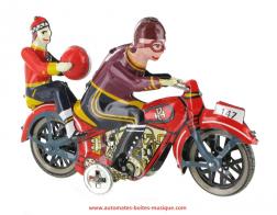 Jouets mécaniques en métal, tôle ou fer blanc non disponibles Jouet mécanique en métal, tôle et fer blanc : jouet mécanique "Motard avec passager"