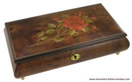 Boîtes à bijoux musicales en bois naturel fabriquées en Italie (18 et 30 lames) Boîte à bijoux musicale en bois naturel : grande boîte à bijoux de 30 lames avec marqueterie rose