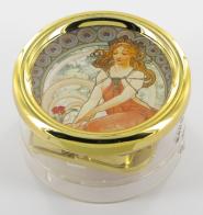Boîtes à musique presse-papiers Boîte à musique presse-papiers Alfons Mucha : boîte à musique avec image d'une oeuvre de Mucha : Valse des fleurs