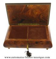 Boîtes à bijoux musicales en bois naturel fabriquées en Italie (18 et 30 lames) Boîte à bijoux musicale en bois de 30 lames : boîte à bijoux avec marqueterie rose