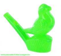 Instruments de musique traditionnels Sifflet à eau en plastique pour imiter le chant d'un oiseau : sifflet à eau vert