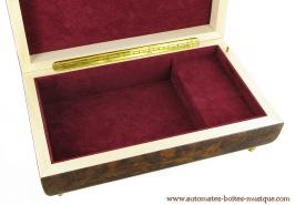 Boîtes à bijoux musicales en bois naturel fabriquées en Italie (18 et 30 lames) Boîte à bijoux musicale en bois avec mécanisme de 18 lames : boîte de rangement de bijoux et autres objets