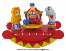 Boîtes à musique avec personnages Boîte à musique animée en bois en forme de bascule : boîte à musique "Clown et animaux de cirque"