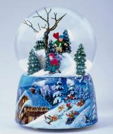 Boules à neige musicales de Noël disponibles sur commande (nous contacter) Boule à neige musicale de Noël : boule à neige musicale en verre "descente à skis"