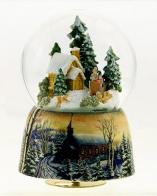 Boules à neige musicales de Noël disponibles sur commande (nous contacter) Boule à neige musicale de Noël : boule à neige musicale en verre "Chalet dans la forêt"