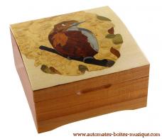 Boîtes à musique traditionnelles fabriquées en France Boîte à musique en bois avec marqueterie traditionnelle: boîte à musique oiseau-mouche
