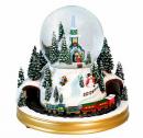 Boule à neige musicale de Noël: boule à neige avec train circulant dans un tunnel