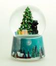 Boule à neige musicale de Noël : boule à neige avec labrador, cadeaux et sapin de Noël