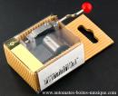Boîte à musique à manivelle en carton ondulé : boîte à musique à manivelle "Madeleine"