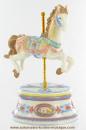 Cheval automate musical avec mécanisme musical de 18 lames : cheval automate en porcelaine peinte