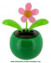 Fleur en pot animée par une cellule photovoltaïque : fleur animée solaire avec pot vert