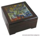 Boîte à bijoux musicale en bois avec reproduction d'une oeuvre picturale: boîte à bijoux musicale avec iris de Van Gogh