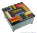 Boîte à bijoux musicale en bois de 18 lames avec marqueterie de motifs colorés : boîte à bijoux carrée "bandes"